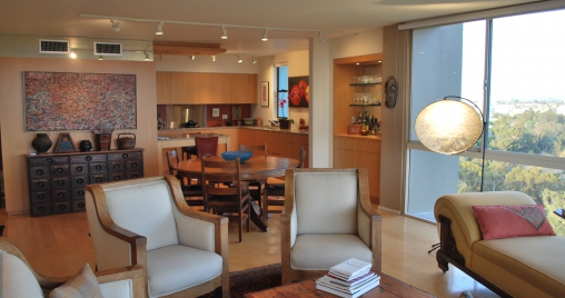 Dining/Kitchen